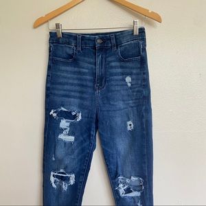 American Eagles Outfitters Distressed Jean 4 Short